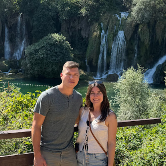 Meet your Posher, Allissa - Picture 1 of 1